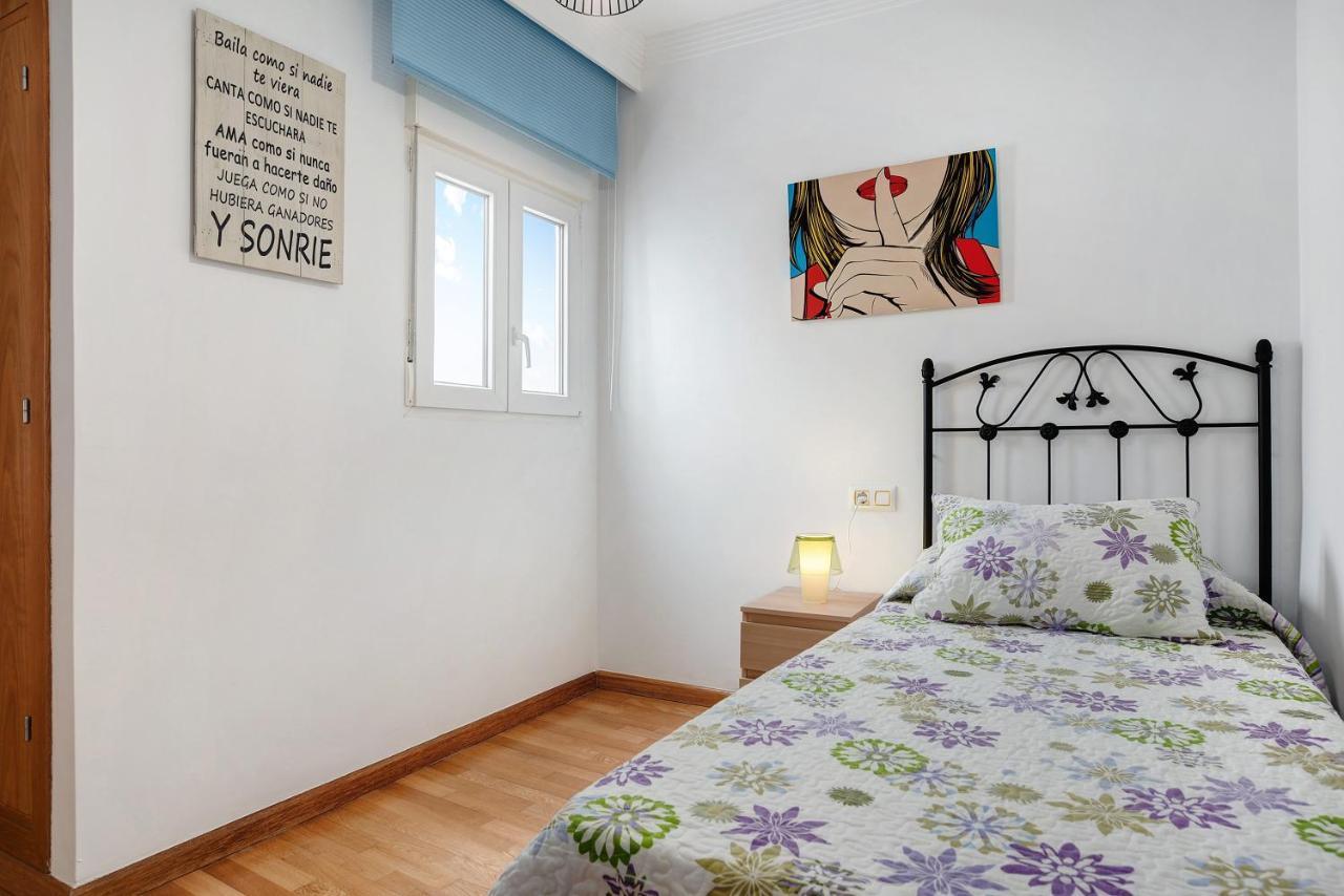 Apartamento Sol - Solo Familias Конил-де-ла-Фронтера Екстериор снимка