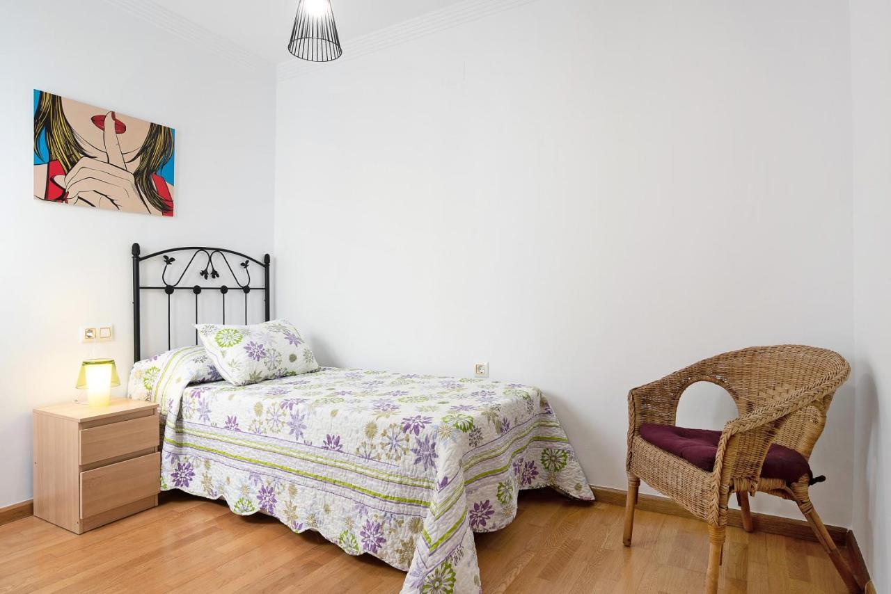 Apartamento Sol - Solo Familias Конил-де-ла-Фронтера Екстериор снимка